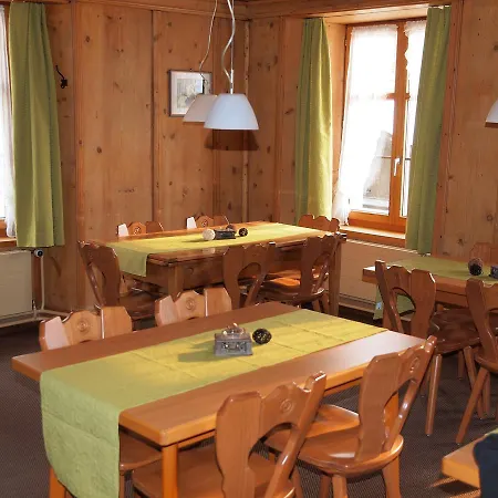 Gasthaus Zur Traube 宾馆 *