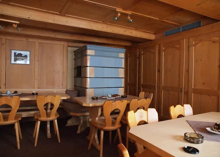 Gasthaus Zur Traube بيت ريفي Jenins